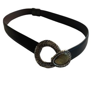 Chicos Brown Leather Adjustable Belt with Hammered Metal Hardware Size S…